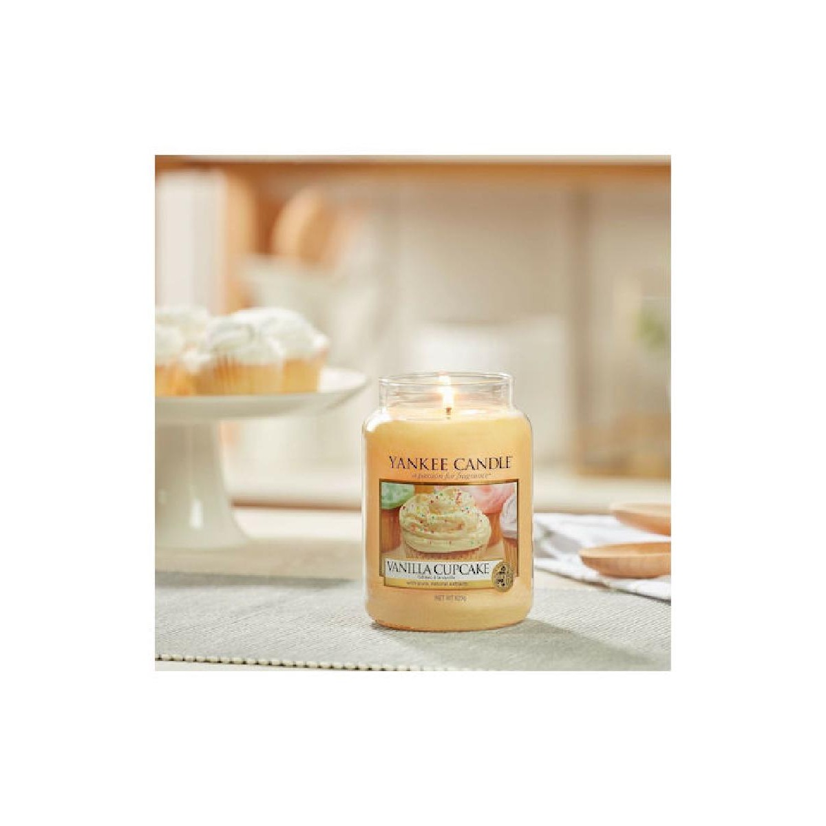 Yankee Candle Vanilla Cupcake Αρωματικό Κερί  411gr